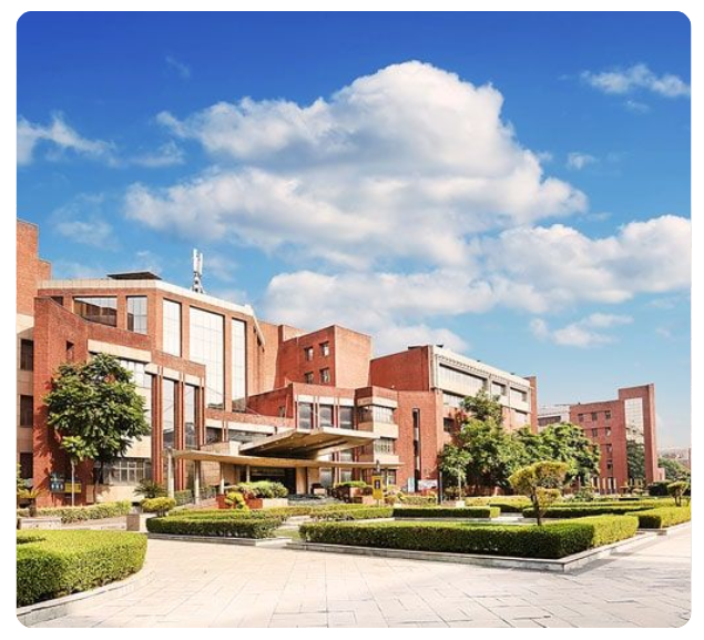 amity-university-1.png